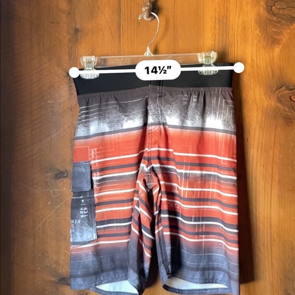 NWT Mens Swim Trunks - Picture 4 of 5